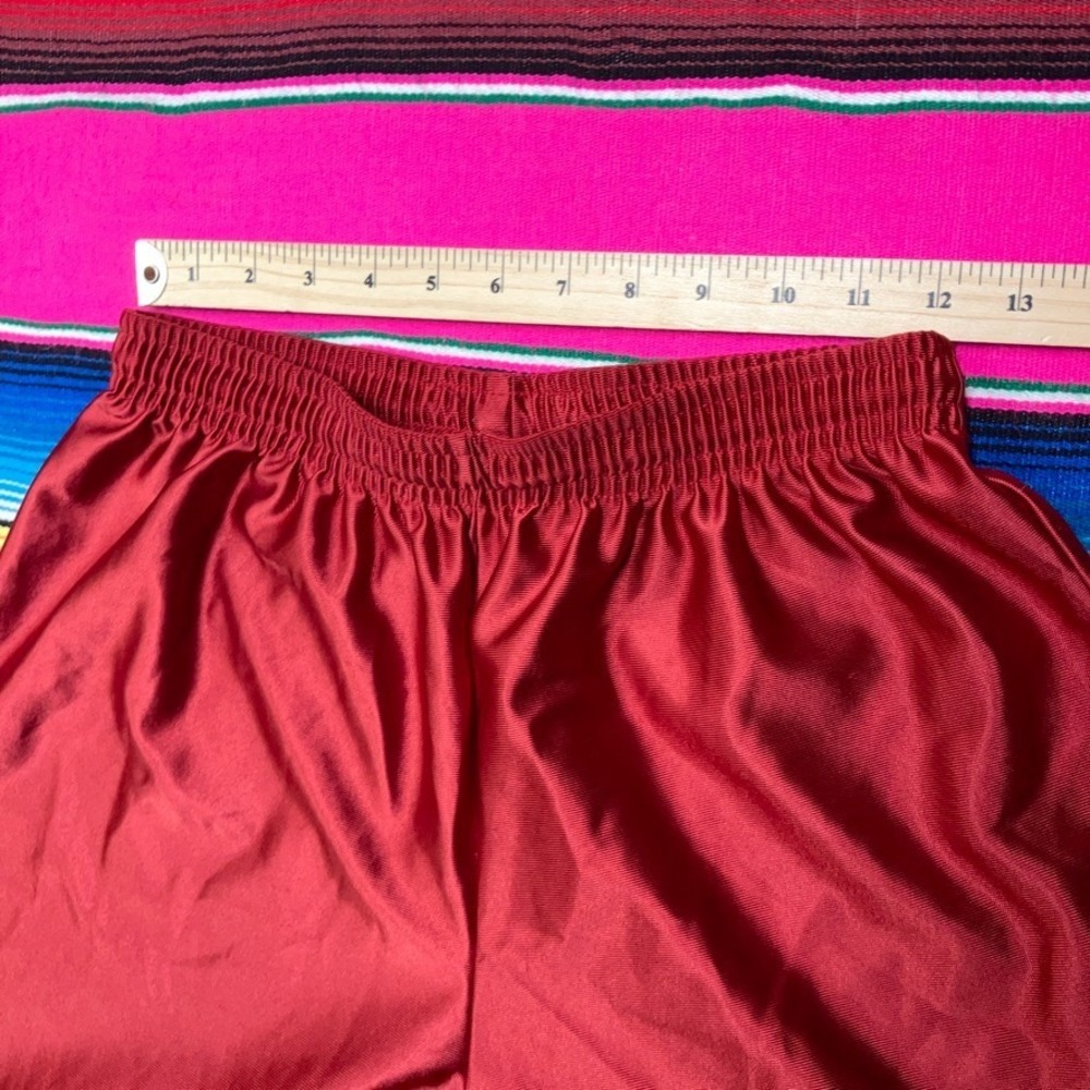 VTG Nike White Tag Basketball Shorts Mens M Red Dazzle Shiny Silky Soft Canada # - Picture 6 of 7